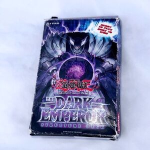 Yu-Gi-Oh! The Dark Emperor Structure Deck Opened